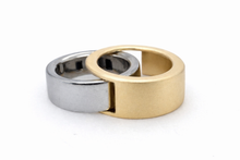 Load image into Gallery viewer, Confetti Diamond Oura Ring Jacket