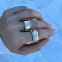 Load image into Gallery viewer, Diamond Edged Oura Jacket