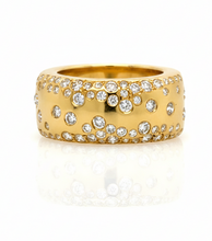 Load image into Gallery viewer, Oura Ring Jacket Gold Fitness ring cover
