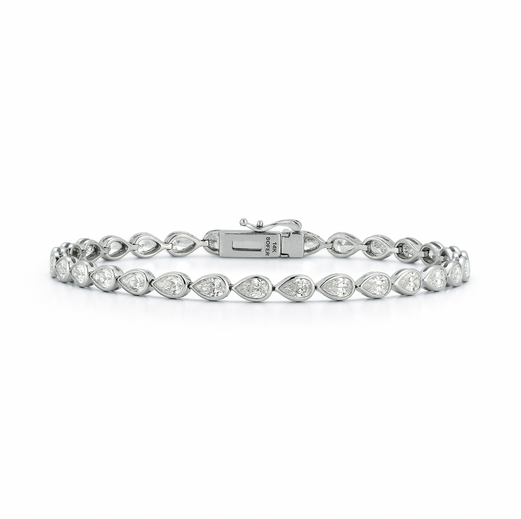 Plain Bezel Pear Diamond Wrist Tennis