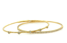 Load image into Gallery viewer, Round Bezel Beaded Flex Bangle