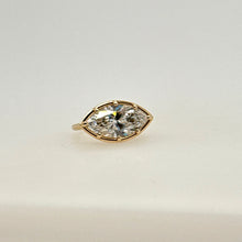 Load image into Gallery viewer, Golden Gaze Pinky Ring