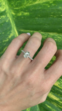 Load image into Gallery viewer, French Set Engagement Mounting