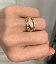 Load image into Gallery viewer, Inlay Channel Ring
