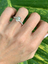 Load image into Gallery viewer, French Set Engagement Mounting
