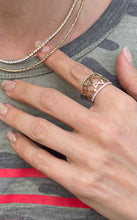 Load image into Gallery viewer, Gold Beaded Necklace