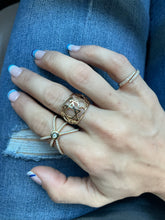 Load image into Gallery viewer, Magen Mazel Ring