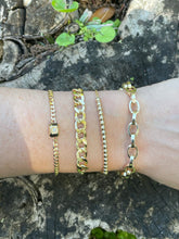 Load image into Gallery viewer, Curb Link Bolero Gold Bracelet